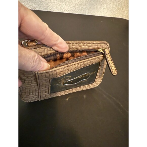Women's B. MAKOWSKY Golden Brown Leather ID Wristlet Wallet Small Purse Clubbing - Picture 3 of 4